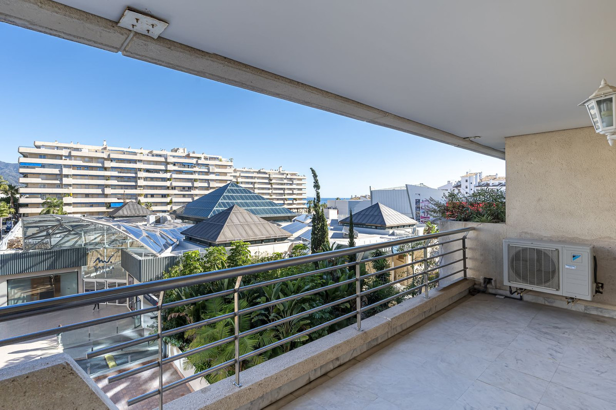 2 bedroom Apartments for sale in Puerto Banús – R4178665 2 bedroom Apartments for sale in Puerto Banús – R4178665