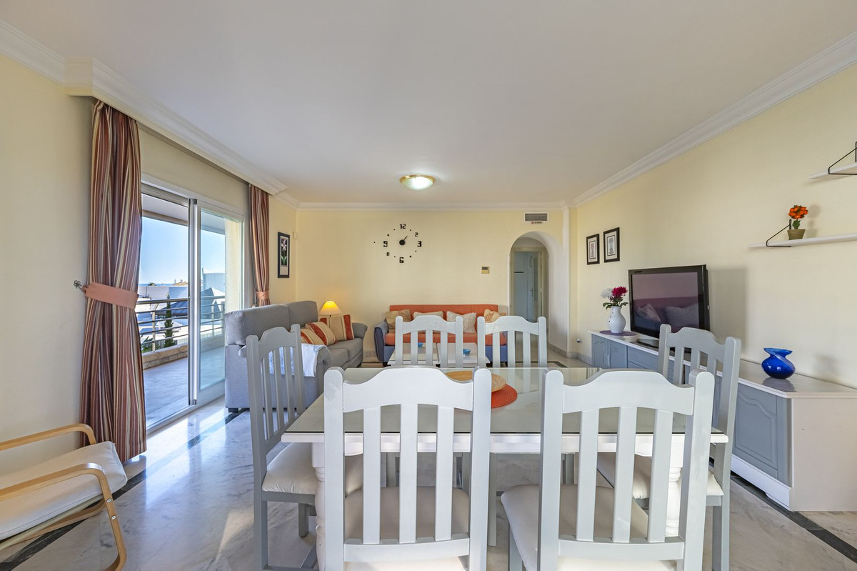 2 bedroom Apartments for sale in Puerto Banús – R4178665 2 bedroom Apartments for sale in Puerto Banús – R4178665