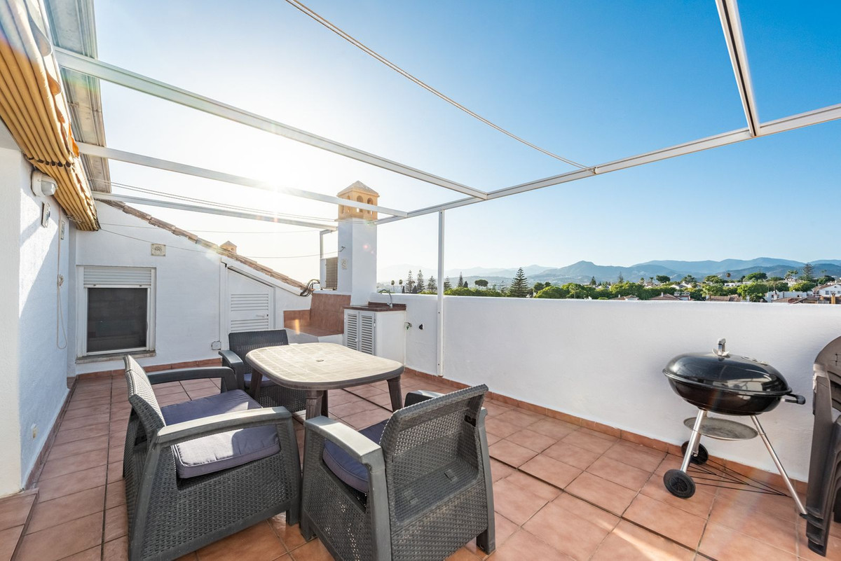 Aticos de 4 dormitorios en venta en San Pedro de Alcántara – R5182474 Aticos de 4 dormitorios en venta en San Pedro de Alcántara – R5182474