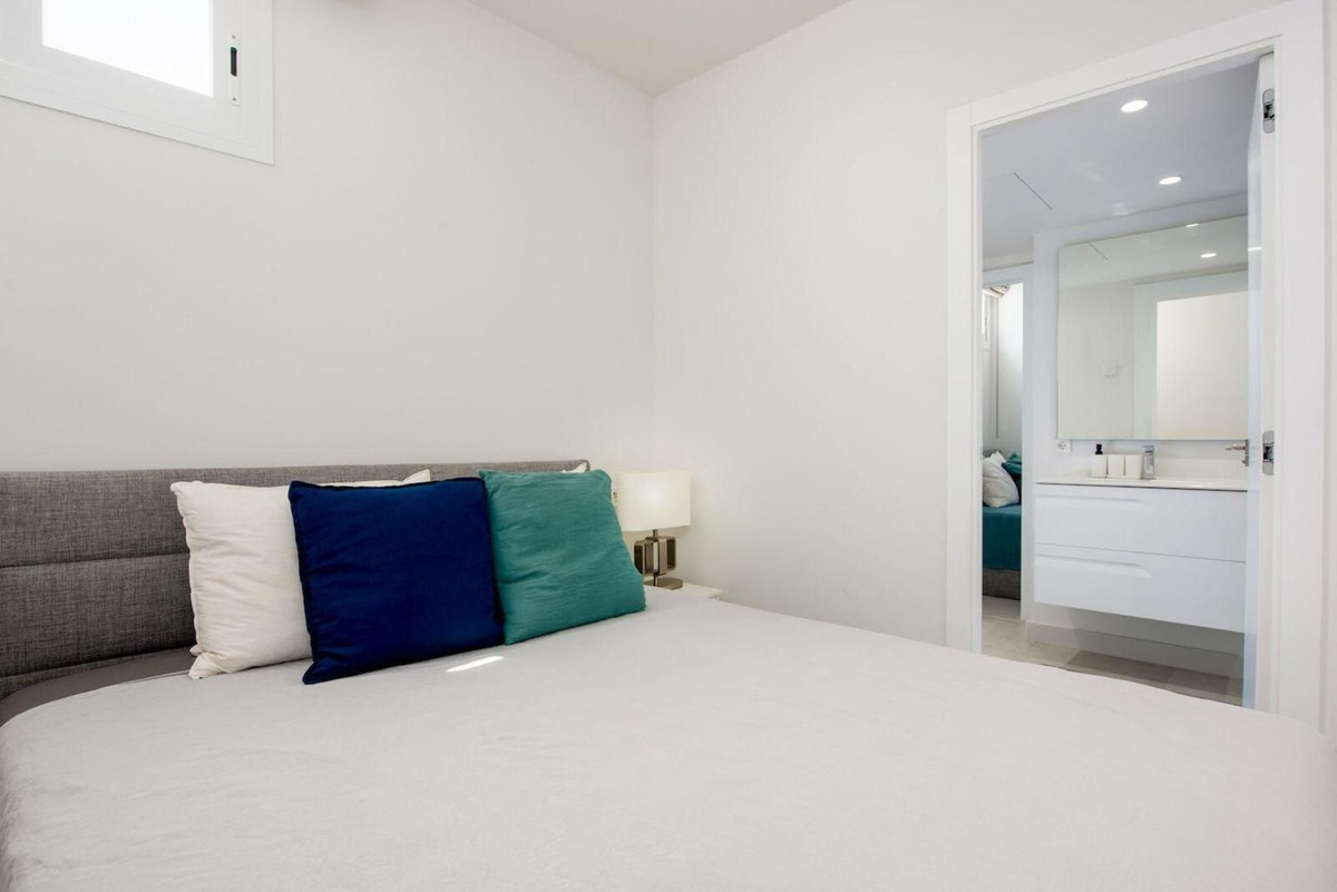 Aticos de 2 dormitorios en venta en Puerto Ban�s – R5222029 Aticos de 2 dormitorios en venta en Puerto Ban�s – R5222029