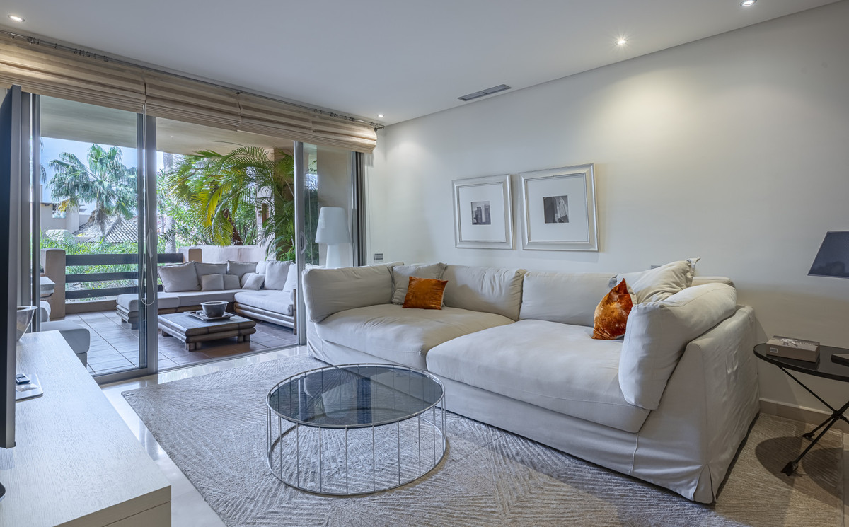 Apartamentos de 3 dormitorios en venta en Milla de Oro – R5372035 Apartamentos de 3 dormitorios en venta en Milla de Oro – R5372035