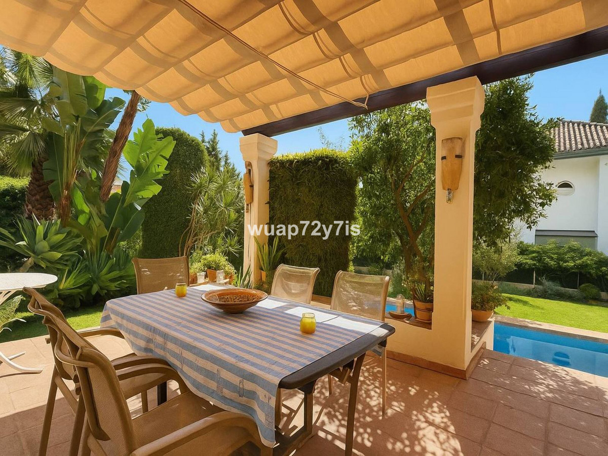 Villas de 2 dormitorios en venta en Nag�eles – R5196661 Villas de 2 dormitorios en venta en Nag�eles – R5196661