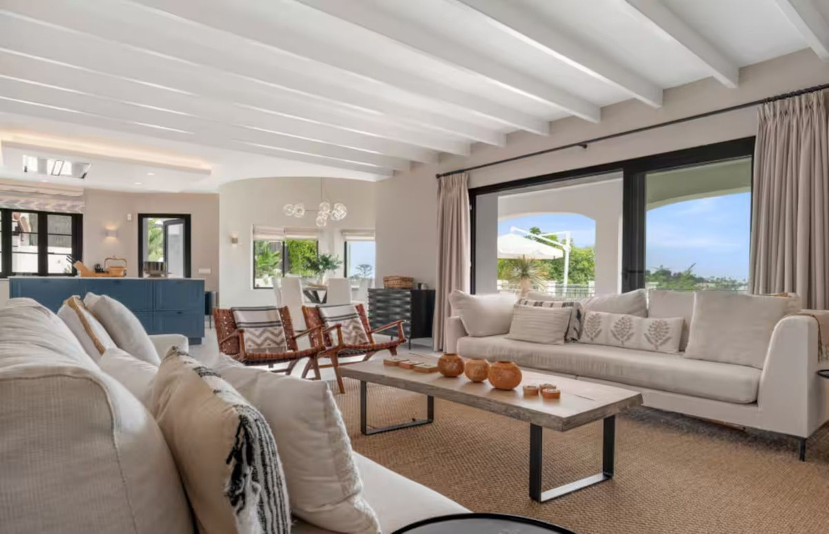 5 bedroom Villas for sale in Benahavís – R5285854 5 bedroom Villas for sale in Benahavís – R5285854