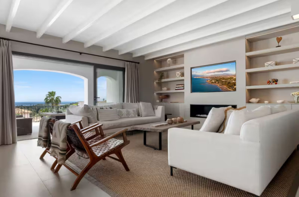 5 bedroom Villas for sale in Benahavís – R5285854 5 bedroom Villas for sale in Benahavís – R5285854