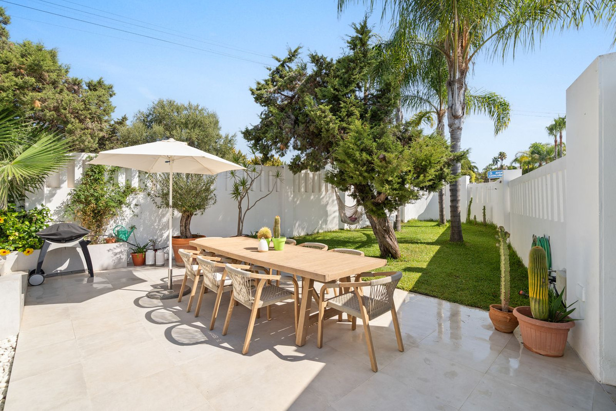 Villas de 3 dormitorios en venta en Marbesa – R5237476 Villas de 3 dormitorios en venta en Marbesa – R5237476