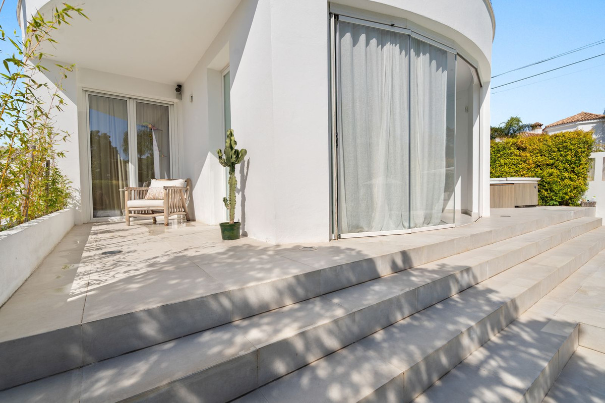 Villas de 3 dormitorios en venta en Marbesa – R5237476 Villas de 3 dormitorios en venta en Marbesa – R5237476