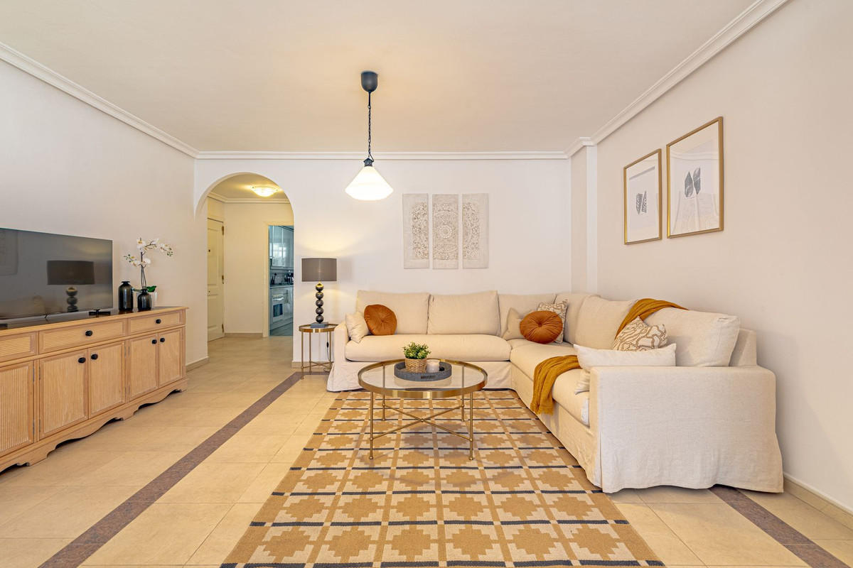 Apartamentos de 2 dormitorios en venta en Nueva Andalucía – R5177425 Apartamentos de 2 dormitorios en venta en Nueva Andalucía – R5177425