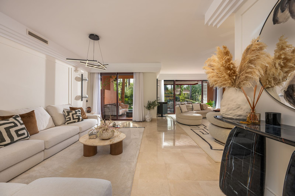 Apartamentos de 3 dormitorios en venta en Nueva Andaluc�a – R5370943 Apartamentos de 3 dormitorios en venta en Nueva Andaluc�a – R5370943