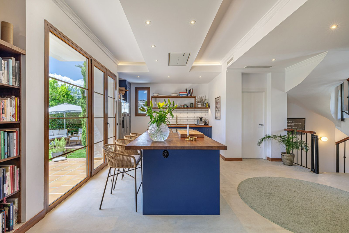 4 bedroom Villas for sale in Selwo – R5343271 4 bedroom Villas for sale in Selwo – R5343271