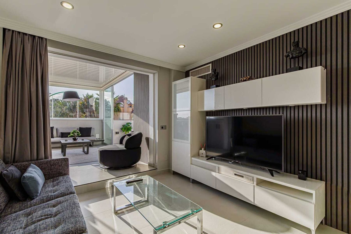Aticos de 3 dormitorios en venta en Nueva Andaluc�a – R5164885 Aticos de 3 dormitorios en venta en Nueva Andaluc�a – R5164885