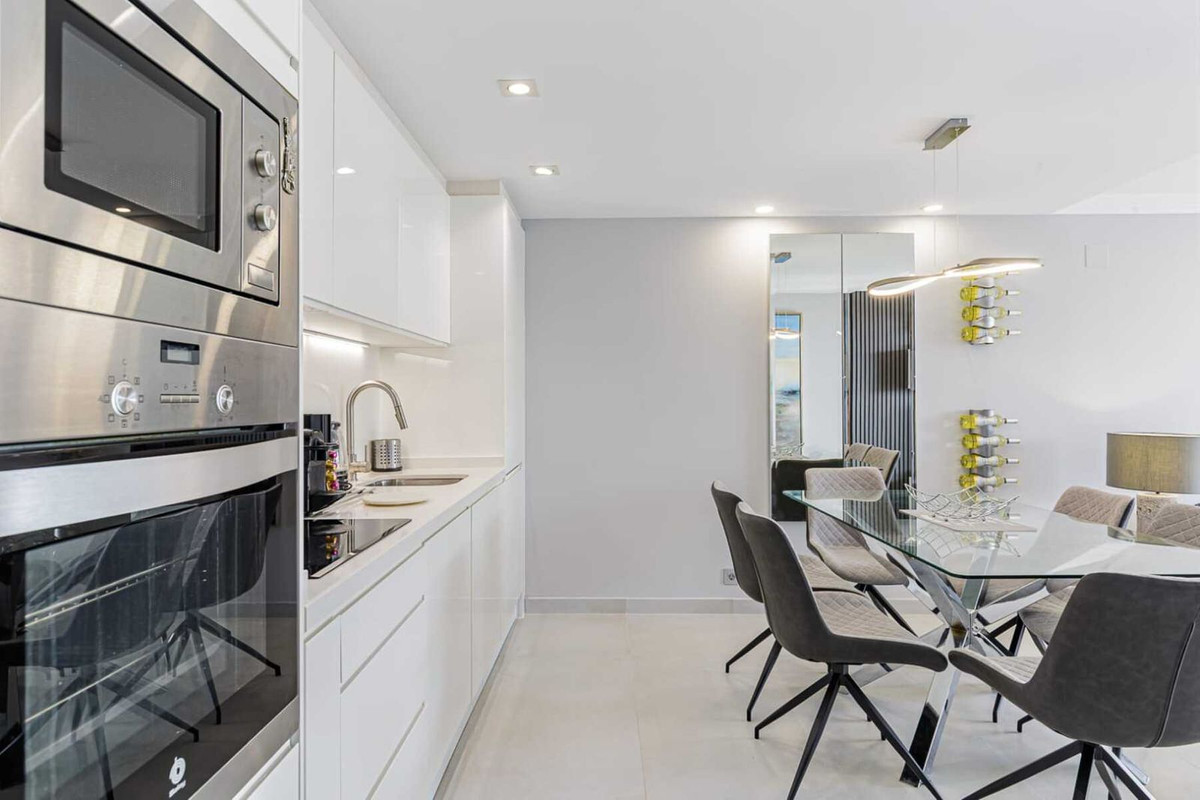 Aticos de 3 dormitorios en venta en Nueva Andaluc�a – R5164885 Aticos de 3 dormitorios en venta en Nueva Andaluc�a – R5164885