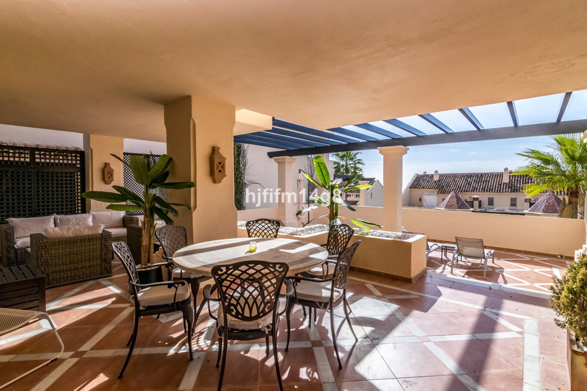 2 bedroom Apartments for sale in Nueva Andalucía – R5075614 2 bedroom Apartments for sale in Nueva Andalucía – R5075614