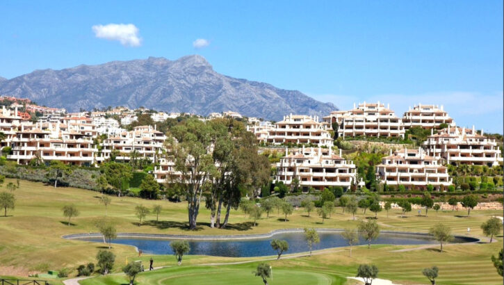 Apartamentos de 3 dormitorios en venta en Benahav�s – R4977001 Apartamentos de 3 dormitorios en venta en Benahav�s – R4977001 en