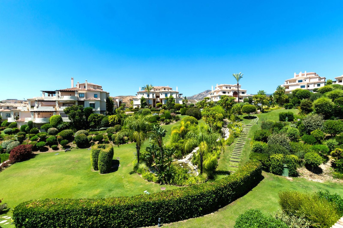 Apartamentos de 3 dormitorios en venta en Benahav�s – R4977001 Apartamentos de 3 dormitorios en venta en Benahav�s – R4977001