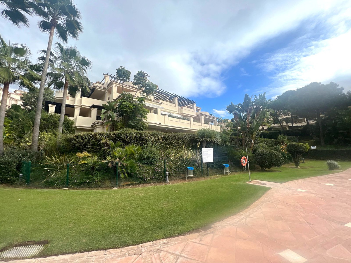 Apartamentos de 3 dormitorios en venta en Benahav�s – R4977001 Apartamentos de 3 dormitorios en venta en Benahav�s – R4977001
