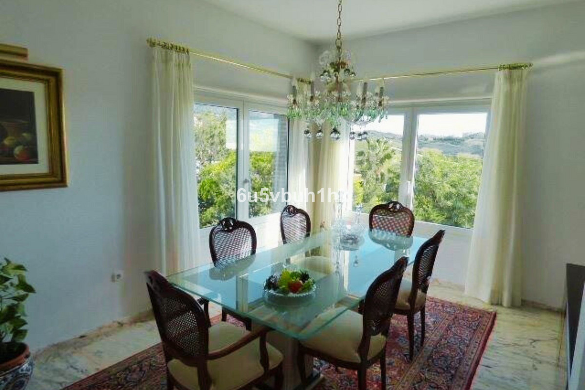 Villas de 4 dormitorios en venta en Mijas – R5155876 Villas de 4 dormitorios en venta en Mijas – R5155876
