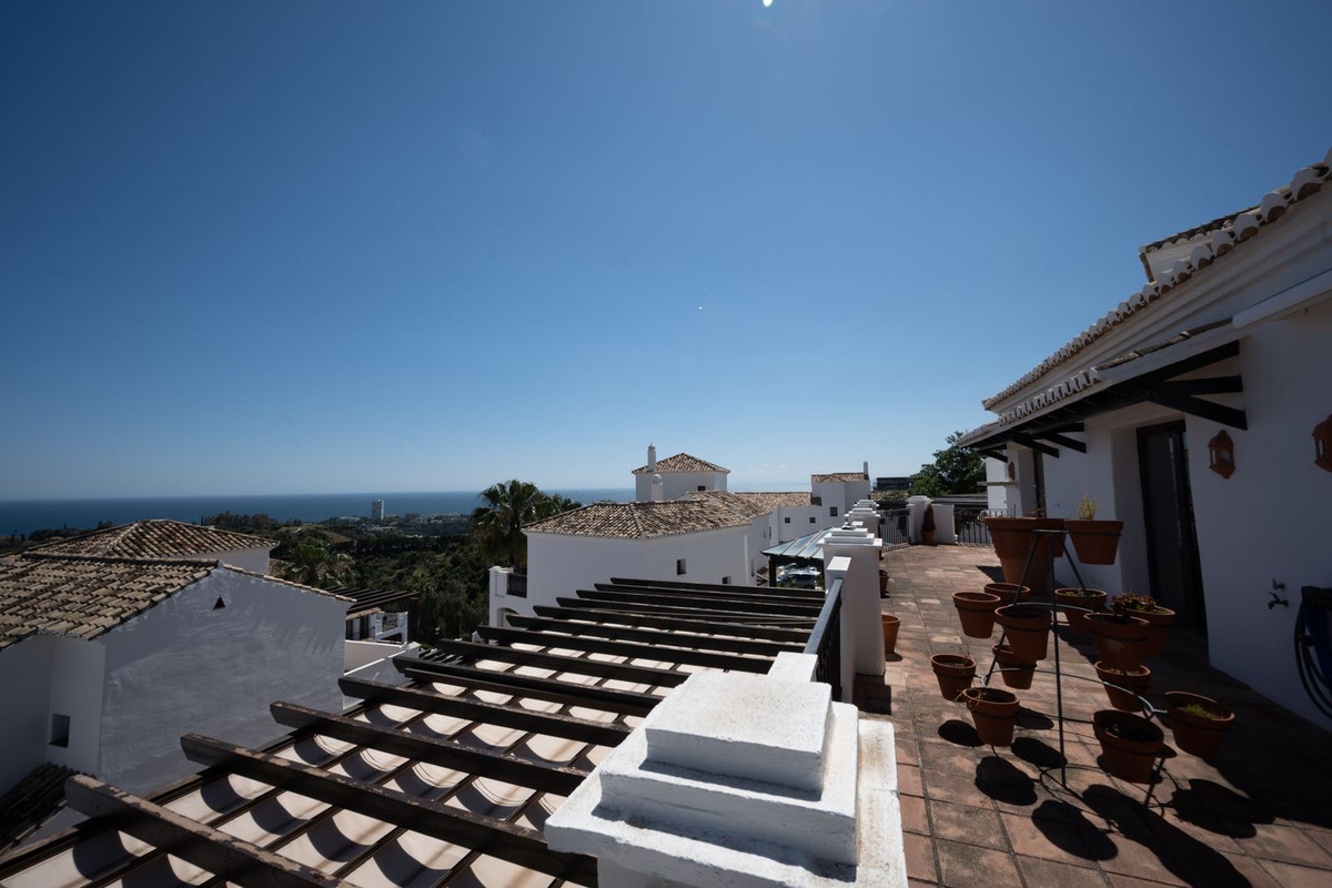 Aticos de 3 dormitorios en venta en Altos de los Monteros – R5021158 Aticos de 3 dormitorios en venta en Altos de los Monteros – R5021158