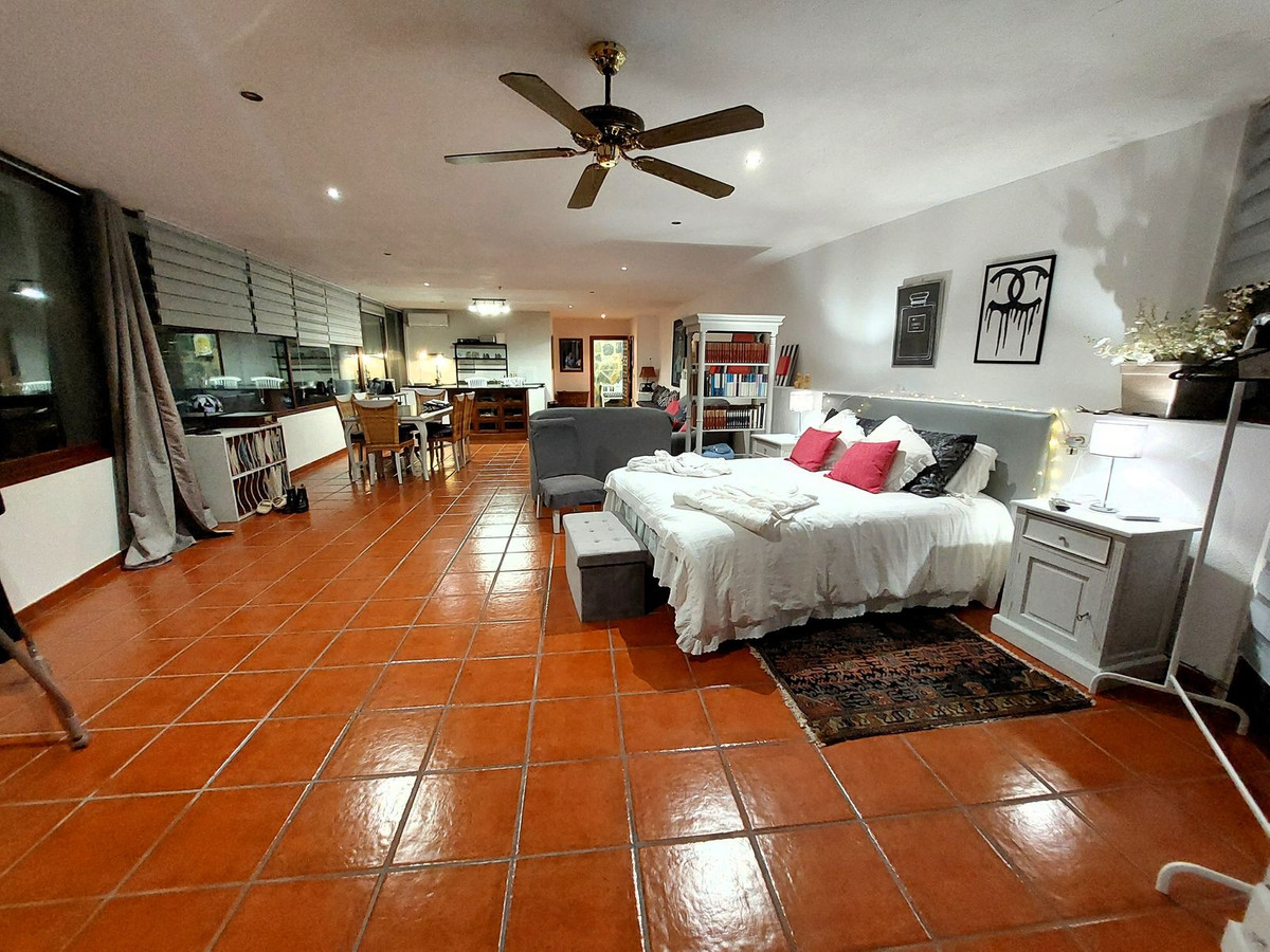 10 bedroom Villas for sale in El Rosario – R5376970 10 bedroom Villas for sale in El Rosario – R5376970
