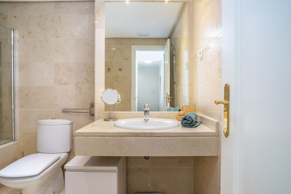 2 bedroom Apartments for sale in Puerto Banús – R5364052 2 bedroom Apartments for sale in Puerto Banús – R5364052