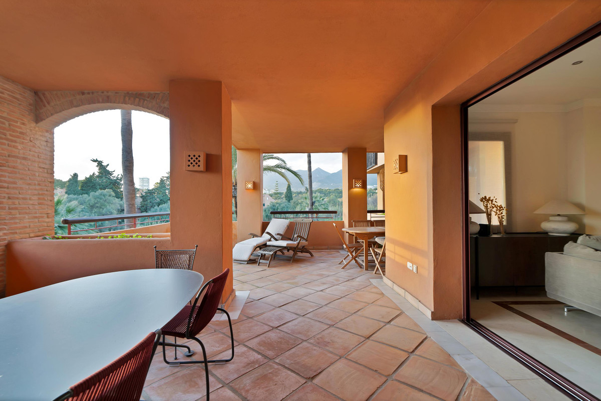 Apartamentos de 3 dormitorios en venta en Bah�a de Marbella – R5304808 Apartamentos de 3 dormitorios en venta en Bah�a de Marbella – R5304808