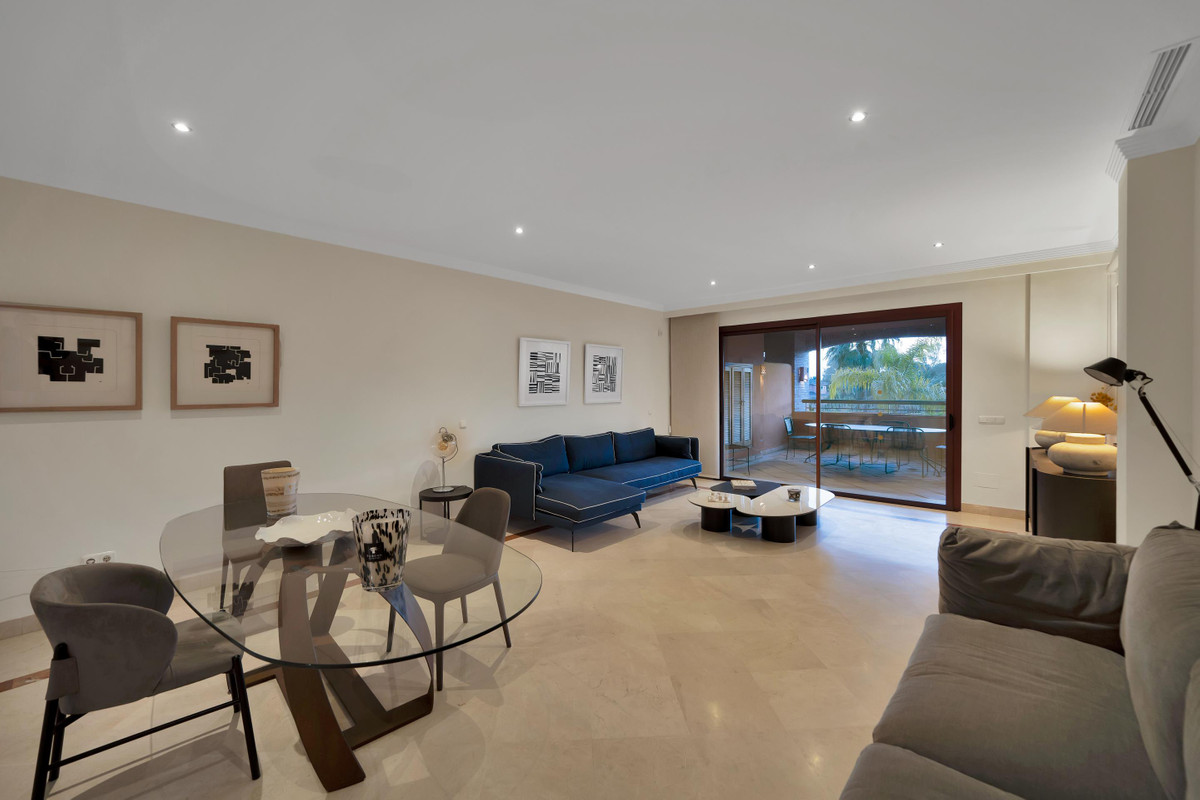 Apartamentos de 3 dormitorios en venta en Bah�a de Marbella – R5304808 Apartamentos de 3 dormitorios en venta en Bah�a de Marbella – R5304808