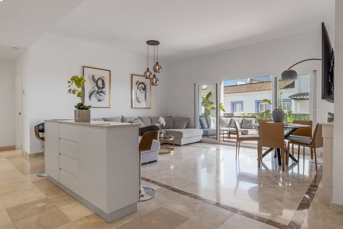 Apartamentos de 3 dormitorios en venta en Benahav�s – R5126506 Apartamentos de 3 dormitorios en venta en Benahav�s – R5126506