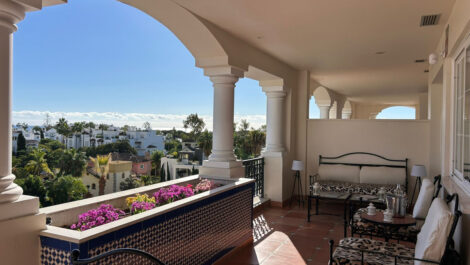 2 bedroom Apartments for sale in Milla de Oro – R5264068