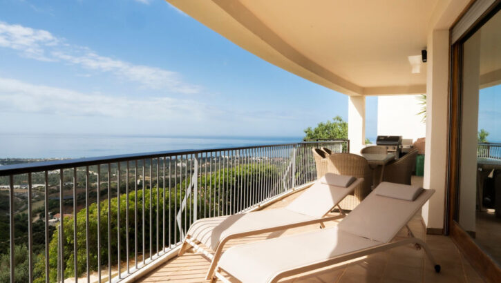 3 bedroom Apartments for sale in Altos de los Monteros – R5384665 3 bedroom Apartments for sale in Altos de los Monteros – R5384665 in