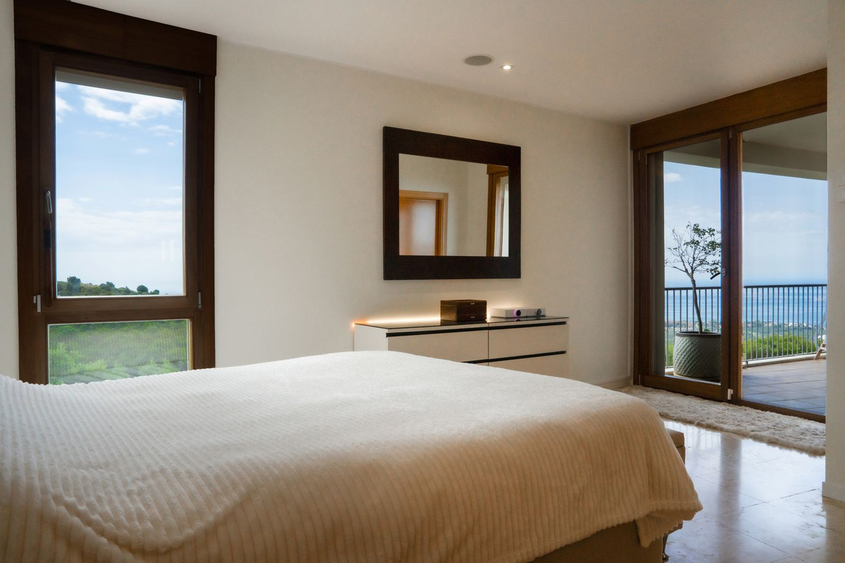 3 bedroom Apartments for sale in Altos de los Monteros – R5384665 3 bedroom Apartments for sale in Altos de los Monteros – R5384665