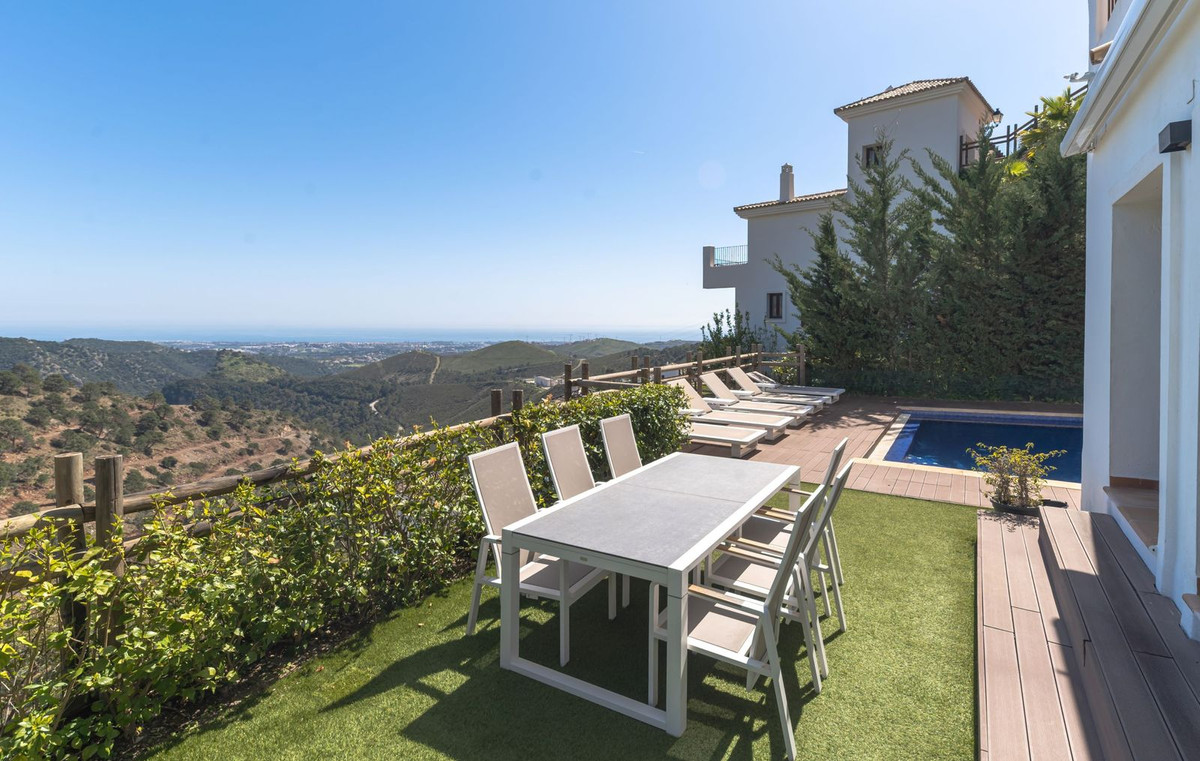 Villas de 5 dormitorios en venta en Benahavís – R5337739 Villas de 5 dormitorios en venta en Benahavís – R5337739