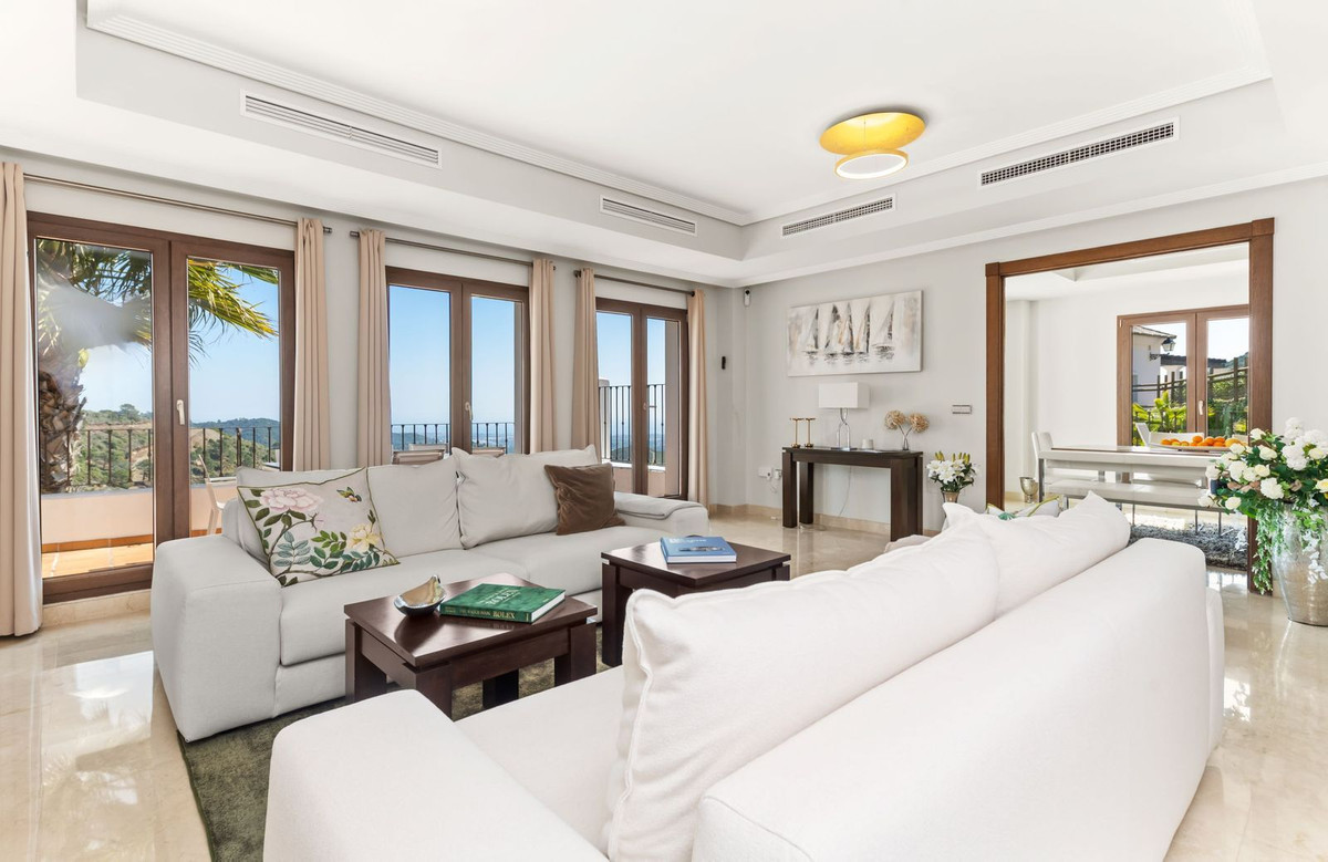Villas de 5 dormitorios en venta en Benahavís – R5337739 Villas de 5 dormitorios en venta en Benahavís – R5337739