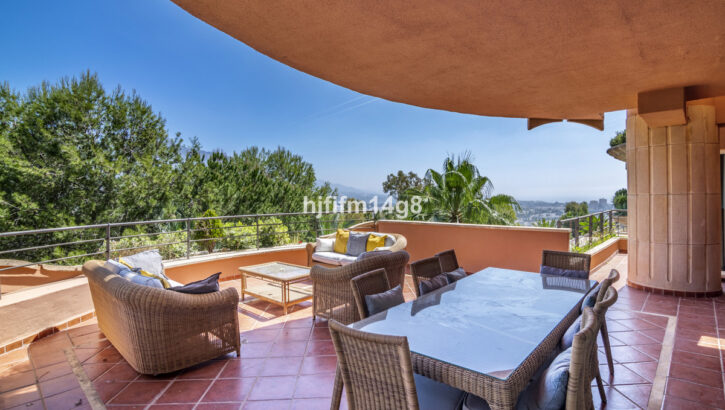 Apartamentos de 4 dormitorios en venta en Nueva Andalucía – R4941814 Apartamentos de 4 dormitorios en venta en Nueva Andalucía – R4941814 en