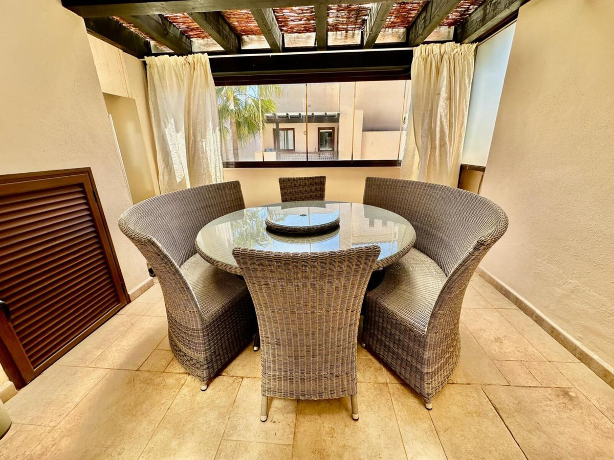 Apartamentos de 3 dormitorios en venta en Nueva Andalucía – R5051566 Apartamentos de 3 dormitorios en venta en Nueva Andalucía – R5051566