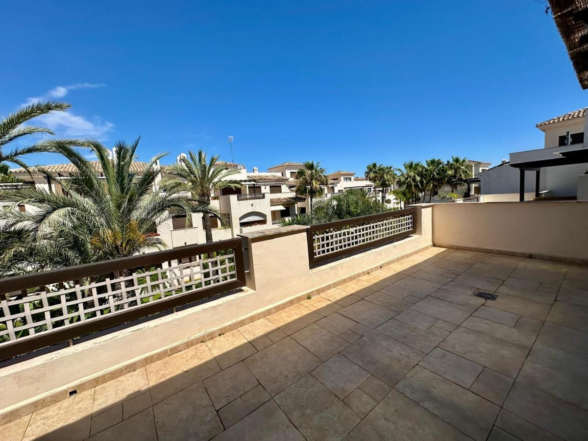 Apartamentos de 3 dormitorios en venta en Nueva Andalucía – R5051566 Apartamentos de 3 dormitorios en venta en Nueva Andalucía – R5051566