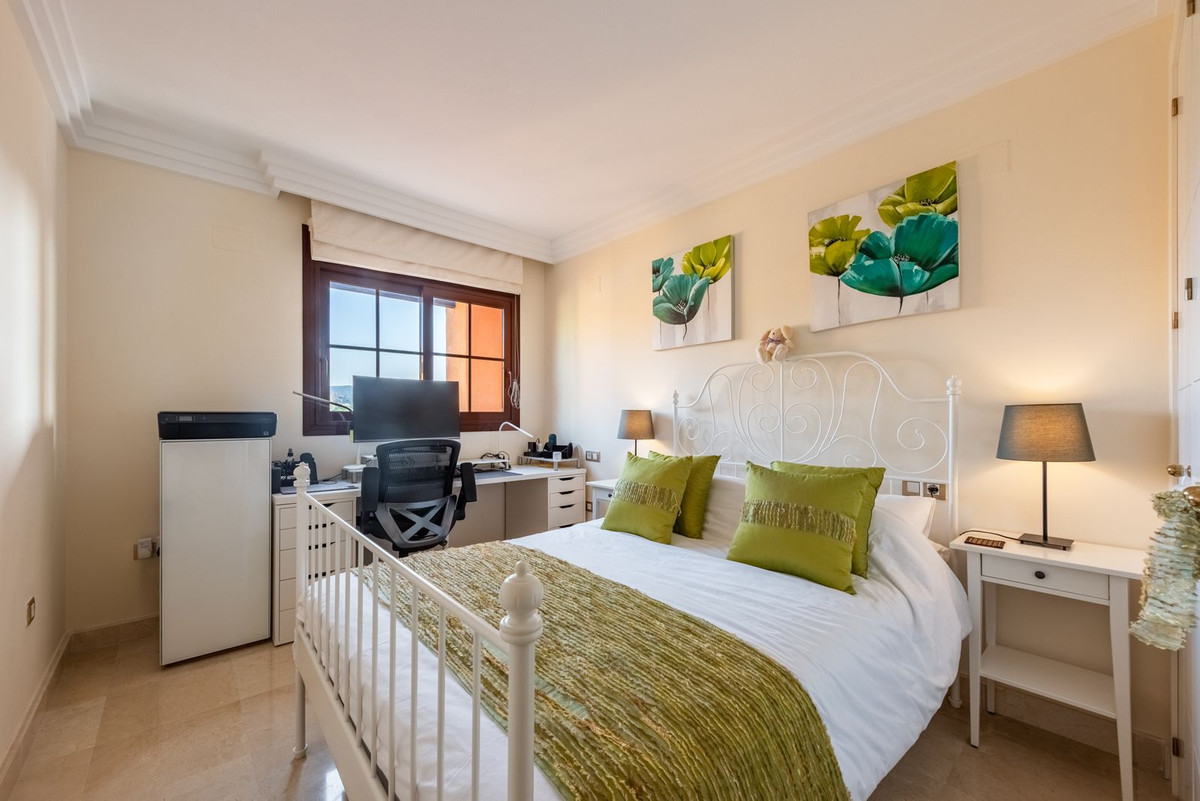 Apartamentos de 3 dormitorios en venta en Benahav�s – R5368813 Apartamentos de 3 dormitorios en venta en Benahav�s – R5368813