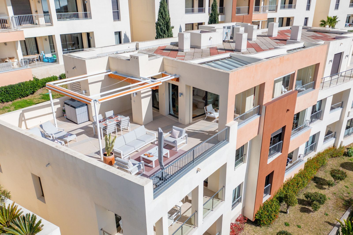 2 bedroom Penthouses for sale in Altos de los Monteros – R5387176 2 bedroom Penthouses for sale in Altos de los Monteros – R5387176