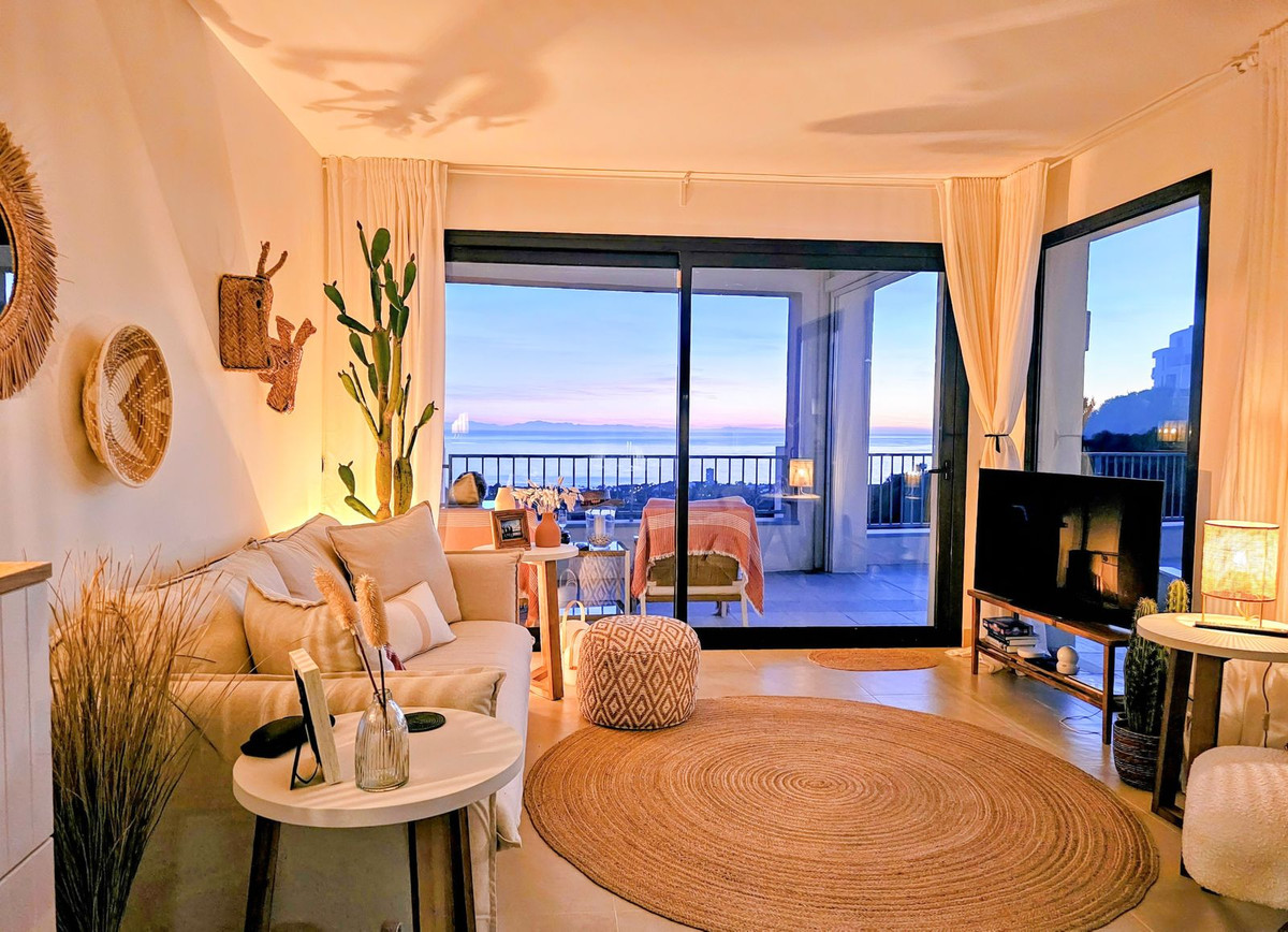2 bedroom Penthouses for sale in Altos de los Monteros – R5387176 2 bedroom Penthouses for sale in Altos de los Monteros – R5387176
