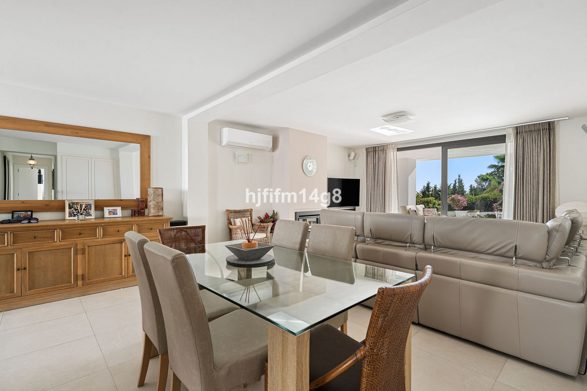 Villas de 4 dormitorios en venta en Nueva Andalucía – R5373121 Villas de 4 dormitorios en venta en Nueva Andalucía – R5373121