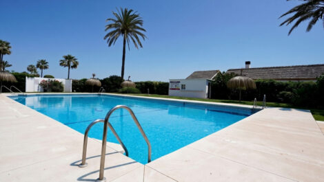2 bedroom Apartments for sale in La Cala de Mijas – R5356567
