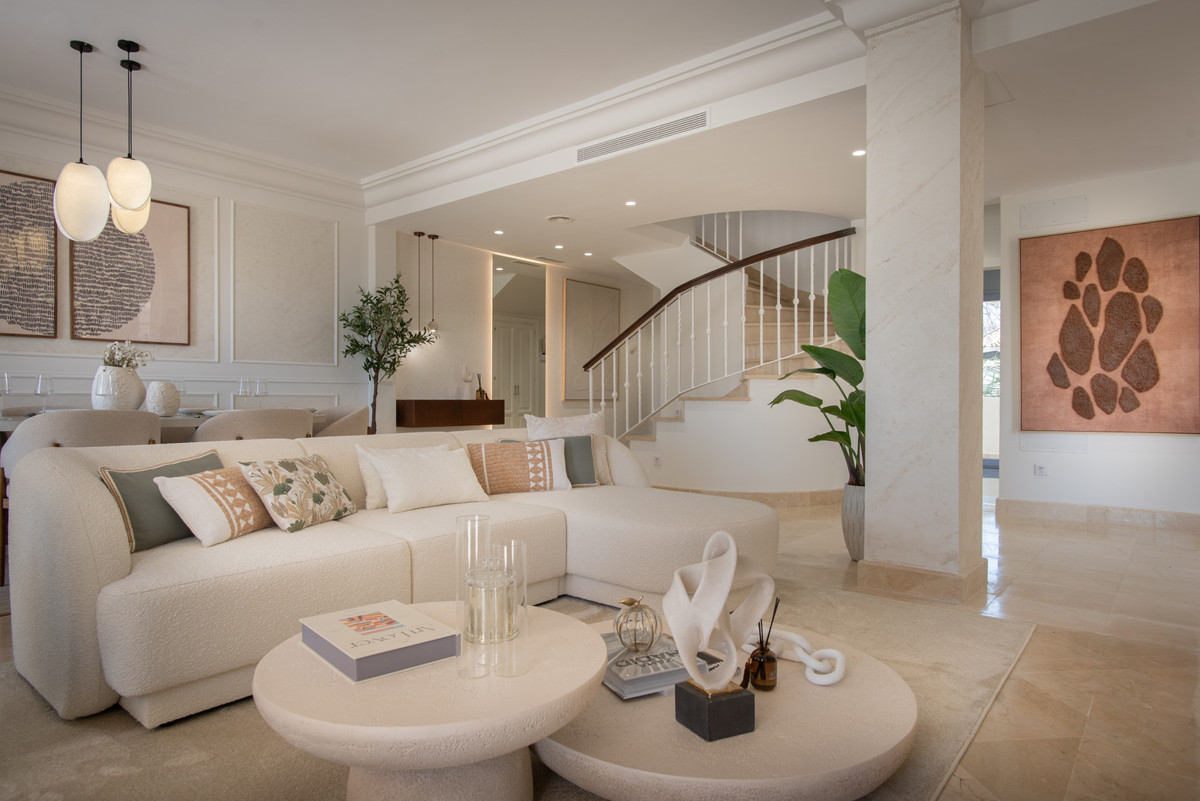 Apartamentos de 3 dormitorios en venta en Nueva Andaluc�a – R5132776 Apartamentos de 3 dormitorios en venta en Nueva Andaluc�a – R5132776