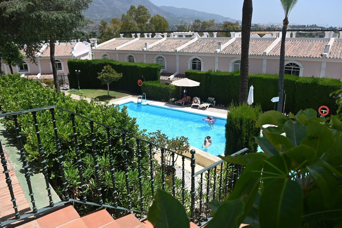 Apartamentos de 2 dormitorios en venta en Nueva Andaluc�a – R5315641 Apartamentos de 2 dormitorios en venta en Nueva Andaluc�a – R5315641