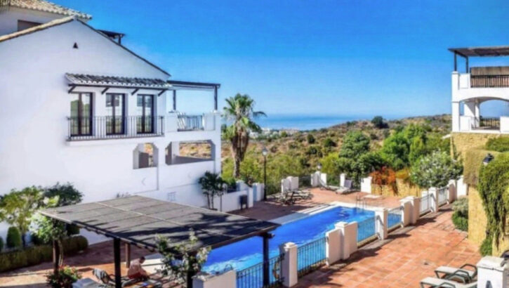Aticos de 3 dormitorios en venta en Altos de los Monteros – R5182366 Aticos de 3 dormitorios en venta en Altos de los Monteros – R5182366 en