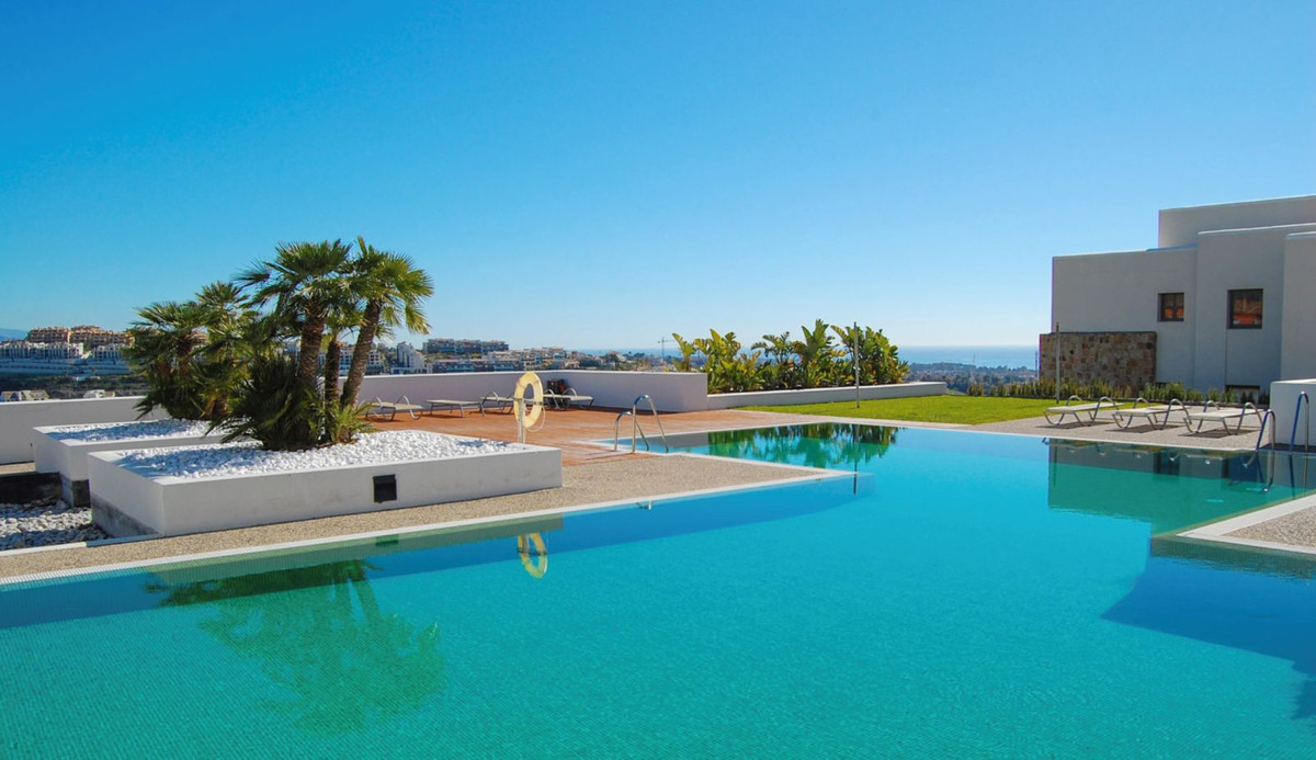 2 bedroom Apartments for sale in Los Flamingos – R5189422 2 bedroom Apartments for sale in Los Flamingos – R5189422