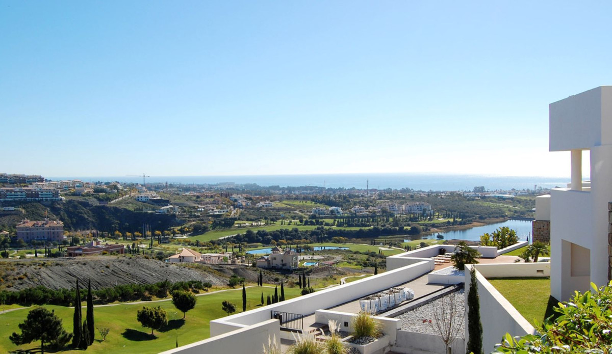 2 bedroom Apartments for sale in Los Flamingos – R5189422 2 bedroom Apartments for sale in Los Flamingos – R5189422