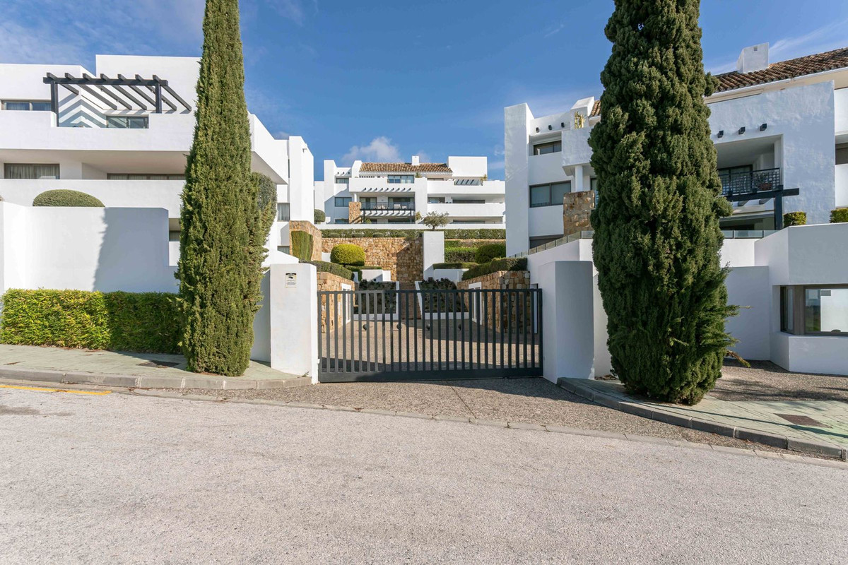 2 bedroom Apartments for sale in Los Flamingos – R5189422 2 bedroom Apartments for sale in Los Flamingos – R5189422