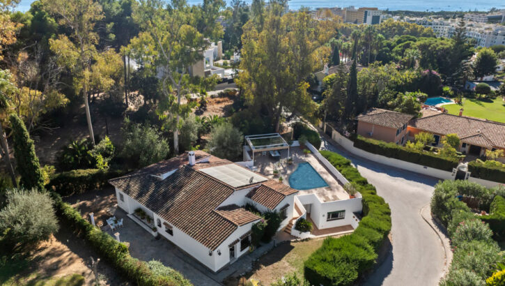 Villas de 4 dormitorios en venta en Marbella – R5255233 Villas de 4 dormitorios en venta en Marbella – R5255233 en