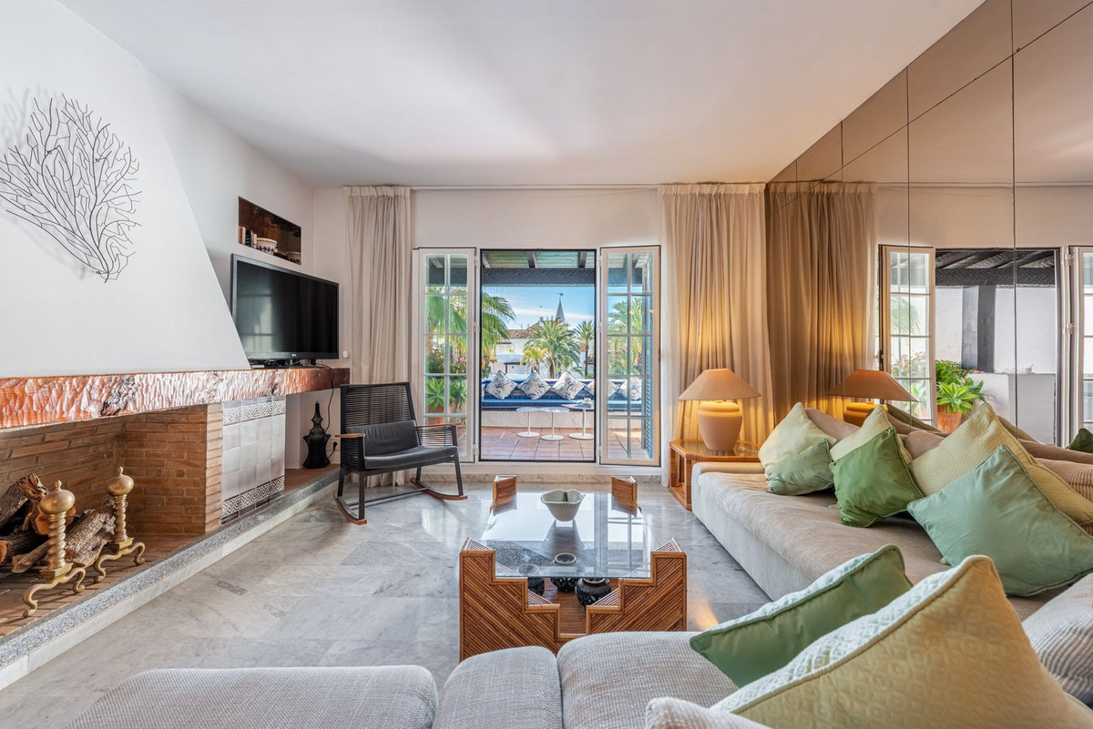 Aticos de 2 dormitorios en venta en Marbella – R5321065 Aticos de 2 dormitorios en venta en Marbella – R5321065