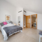 Apartamentos de 3 dormitorios en venta en Nueva Andalucía – R5160301 Apartamentos de 3 dormitorios en venta en Nueva Andalucía – R5160301