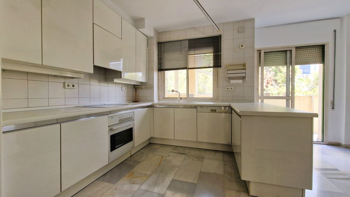 4 bedroom Penthouses for sale in Marbella – R4990942 4 bedroom Penthouses for sale in Marbella – R4990942