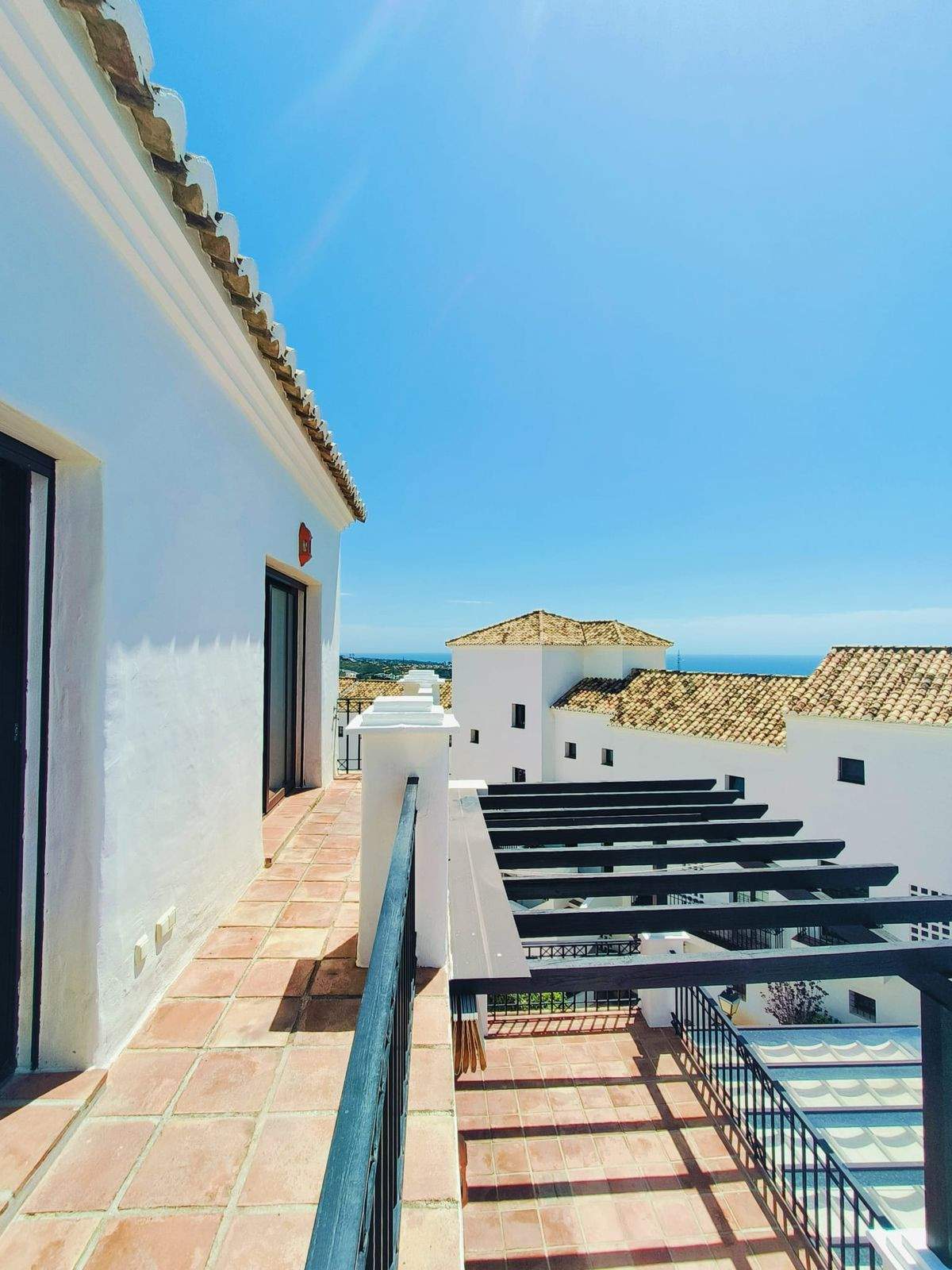 Aticos de 4 dormitorios en venta en Altos de los Monteros – R5024350 Aticos de 4 dormitorios en venta en Altos de los Monteros – R5024350